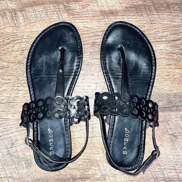 ModCloth Bamboo Sandals - Picture 7 of 8